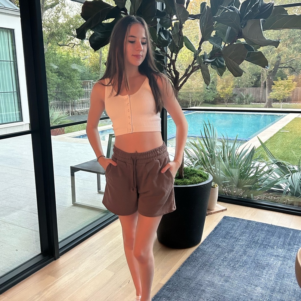 High Rise Brown Lounge Shorts - Picture 4 of 4